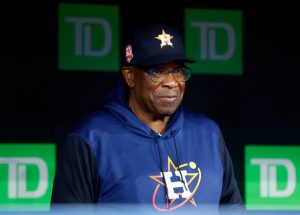 Dusty Baker gets 2,000th managerial win as Astros blank Mariners