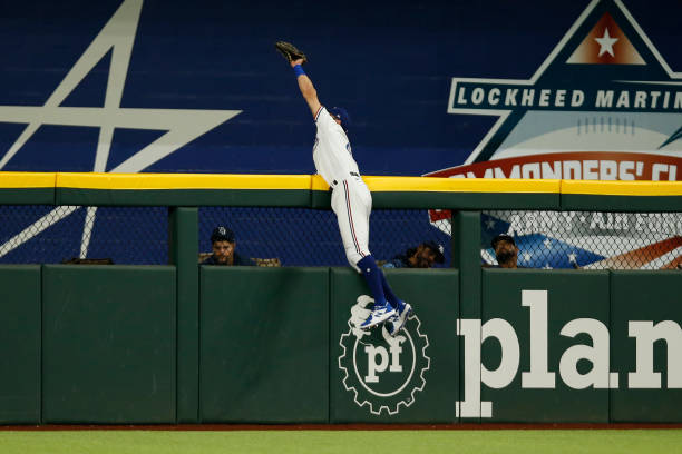 Miller, Seager hit solo homers in Rangers 8-2 loss to Royals