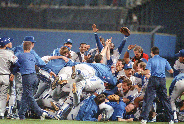 Winfield's double gives Jays World Series title