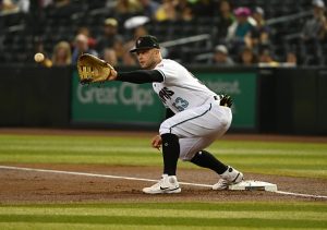 Gold Glove winner Christian Walker stretches for a throw.