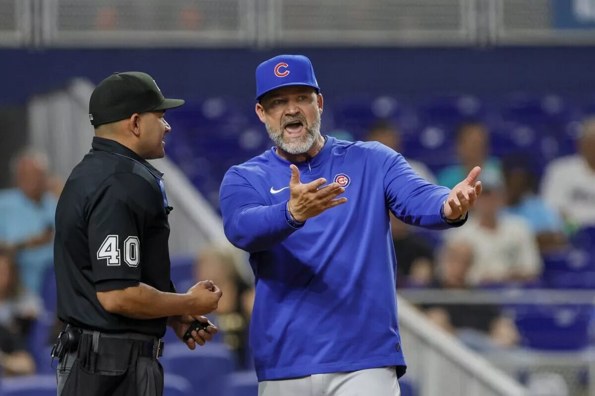 David Ross, one-time Cubs manager, could fill one of MLB's managerial vacancies after expressing interest in the Braves job.