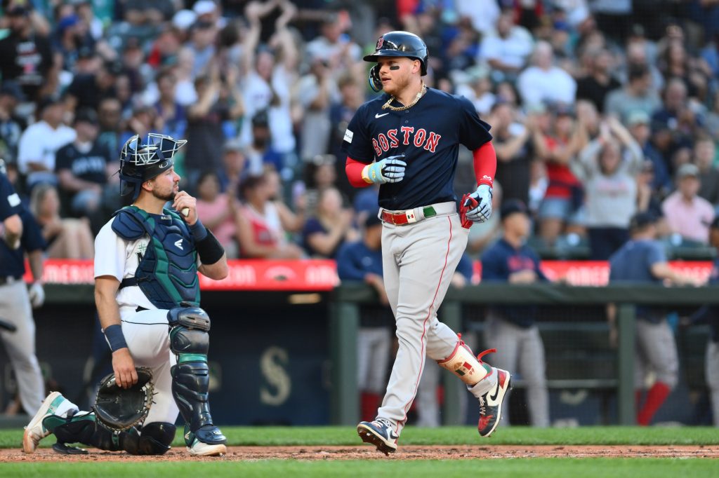 Red Sox: Outfielder Alex Verdugo eager to begin phase of Boston career