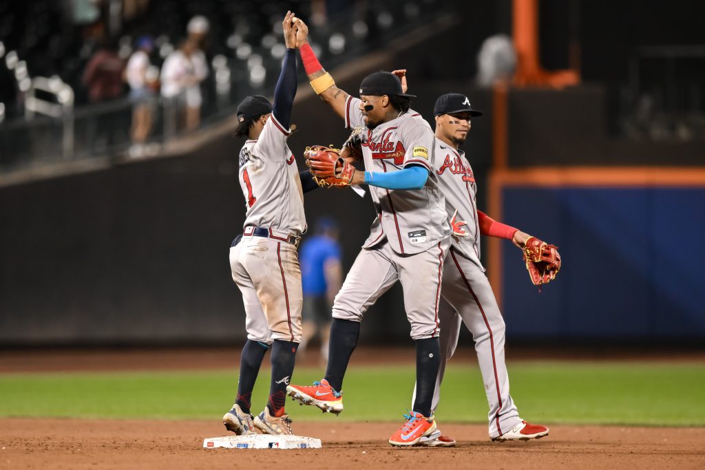 Ozzie Albies injury: Braves star second baseman to be placed on IL with  hamstring injury 