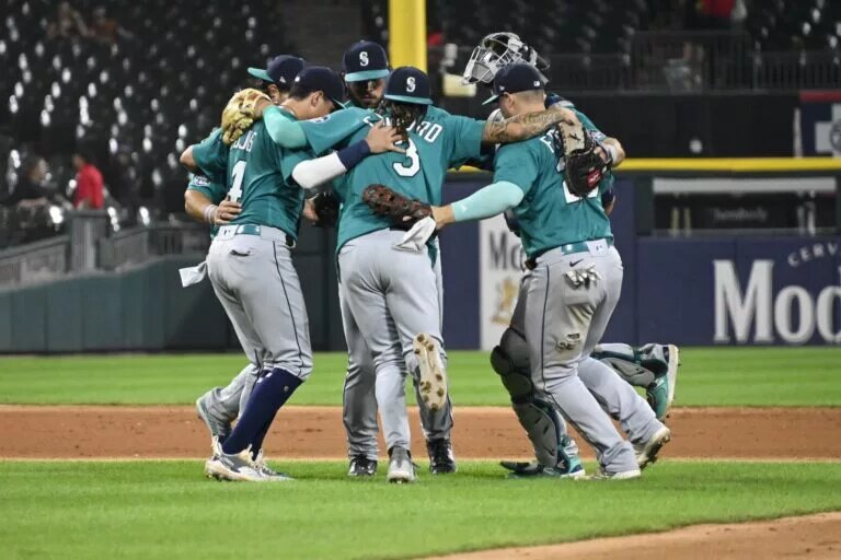 mariners standings