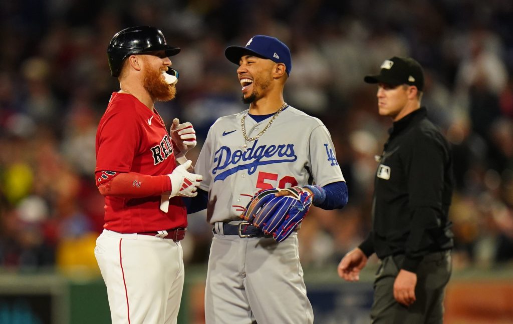 Red Sox vs Tigers: Battle at Fenway Park