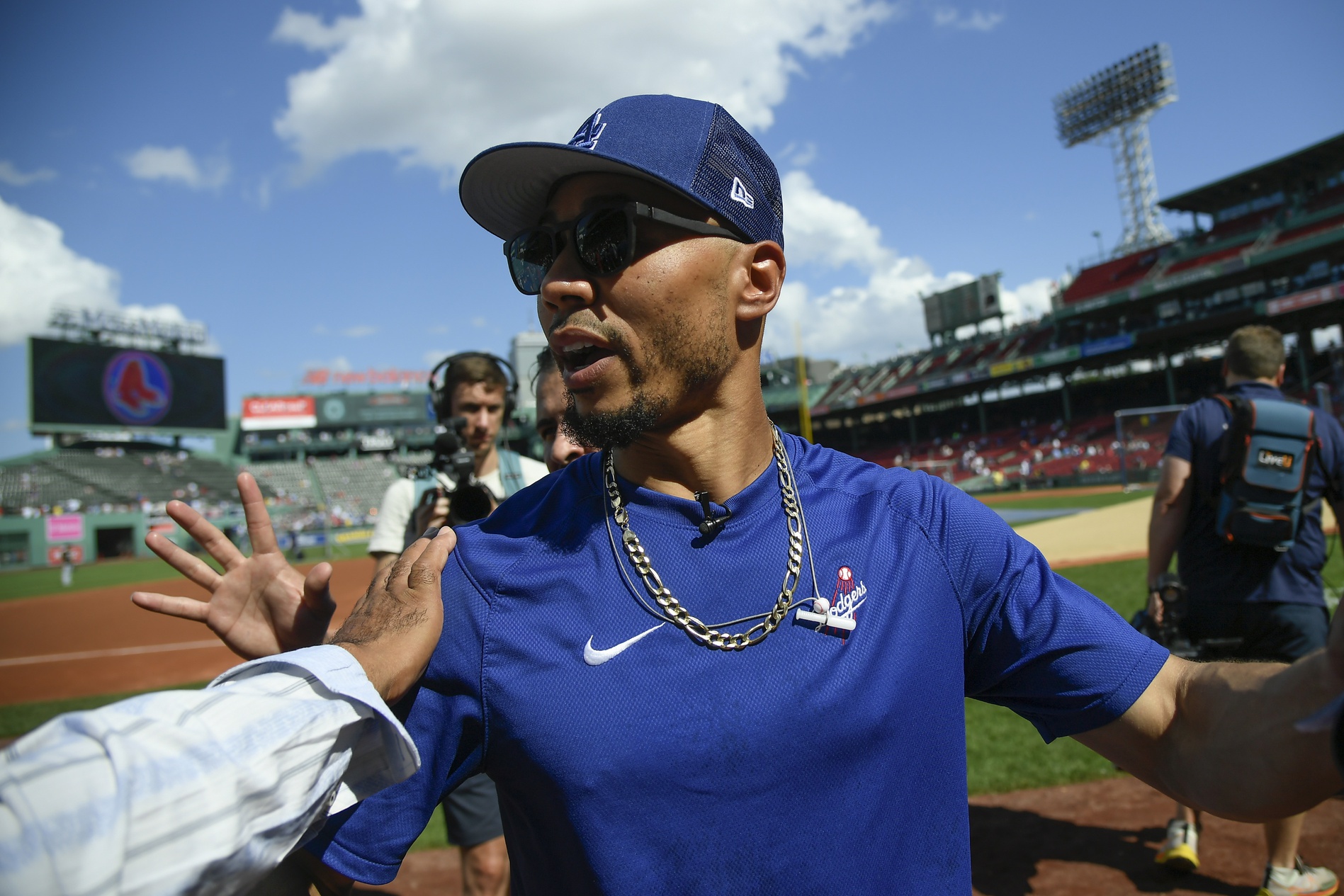 Mookie Betts Welcomed Back to Boston