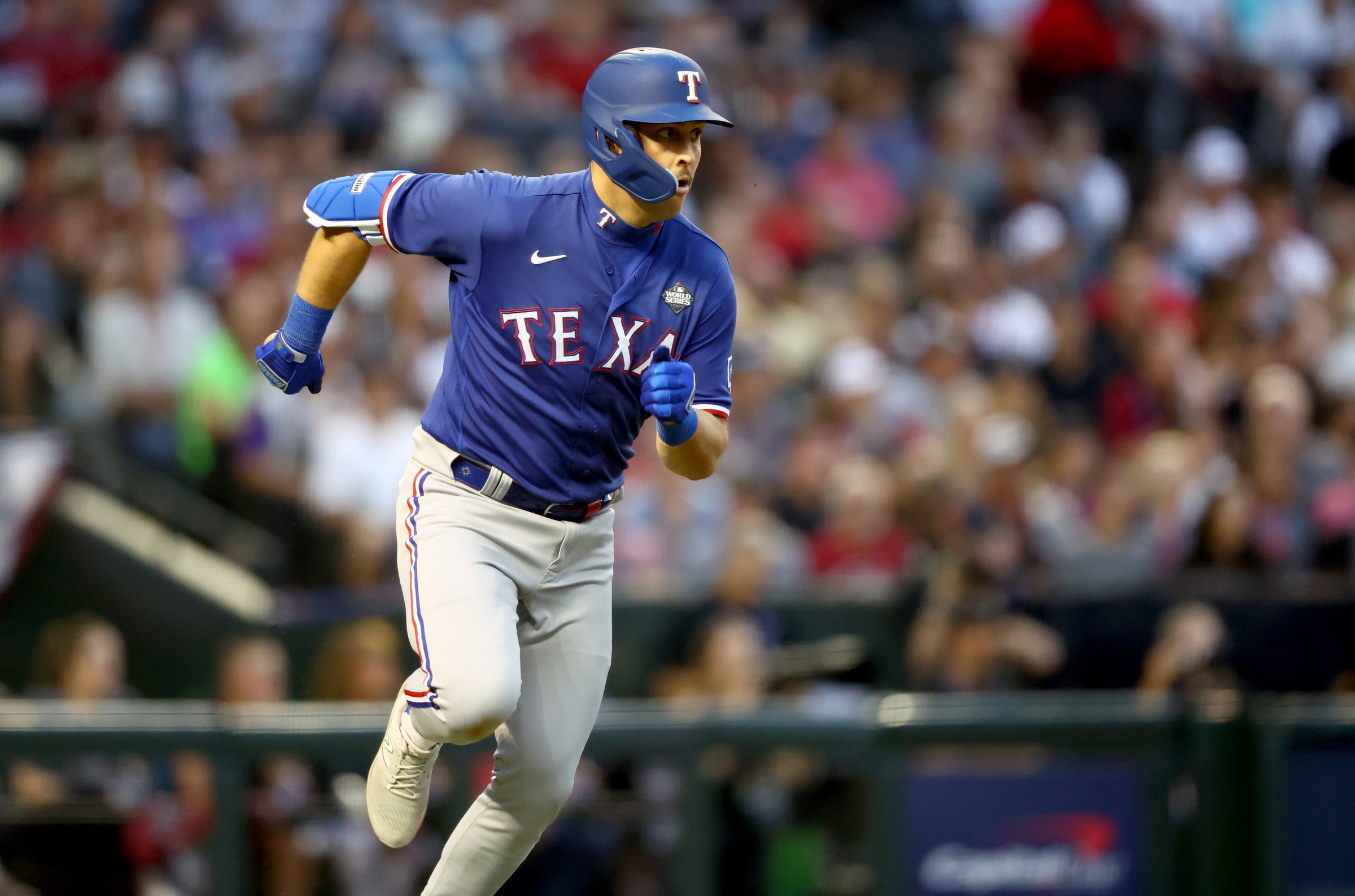Rangers' Nathaniel Lowe Could Miss Opening Day