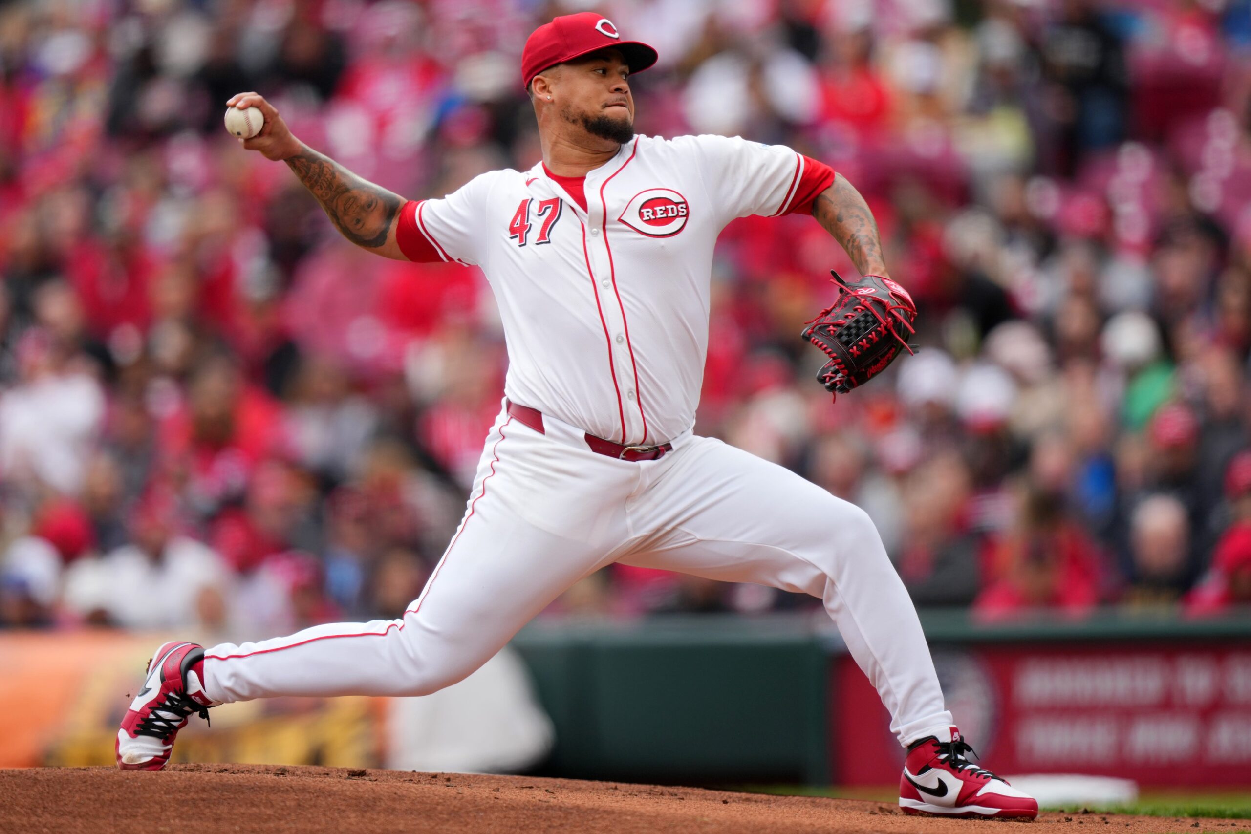 Reds Surprising Roster Move Clears Way for Returning Starter