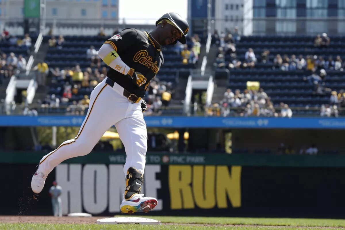 Could Andrew McCutchen be on his way to the Cardinals?