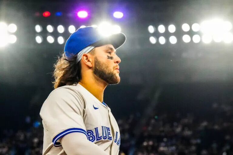 Bo Bichette is now a free agent after a strong 2025 season that was hampered late by injury.