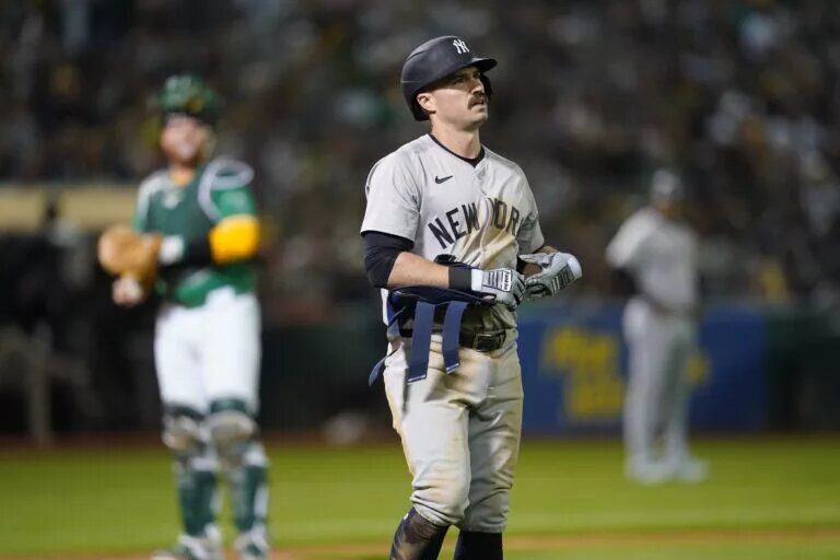 Jon Berti will reportedly join the Cubs after spending 2024 with the Yankees.