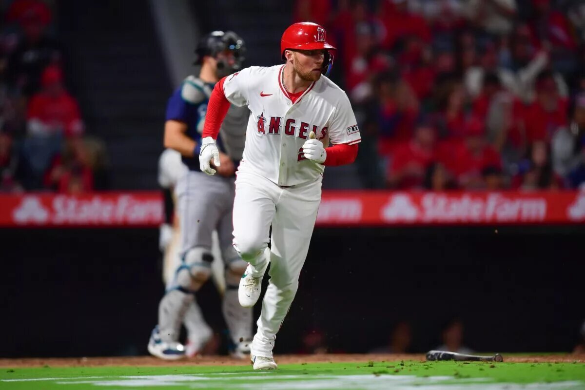 The White Sox have signed Brandon Drury to a minor league deal with an invite to spring training.