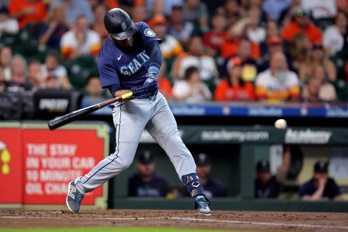 The Astros are rumored to be pursuing infielder Jorge Polanco in free agency.