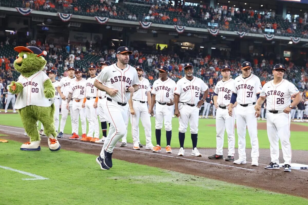 Teams are beginning to show interest in free agent Justin Verlander after relatively few rumors on him to begin the offseason.