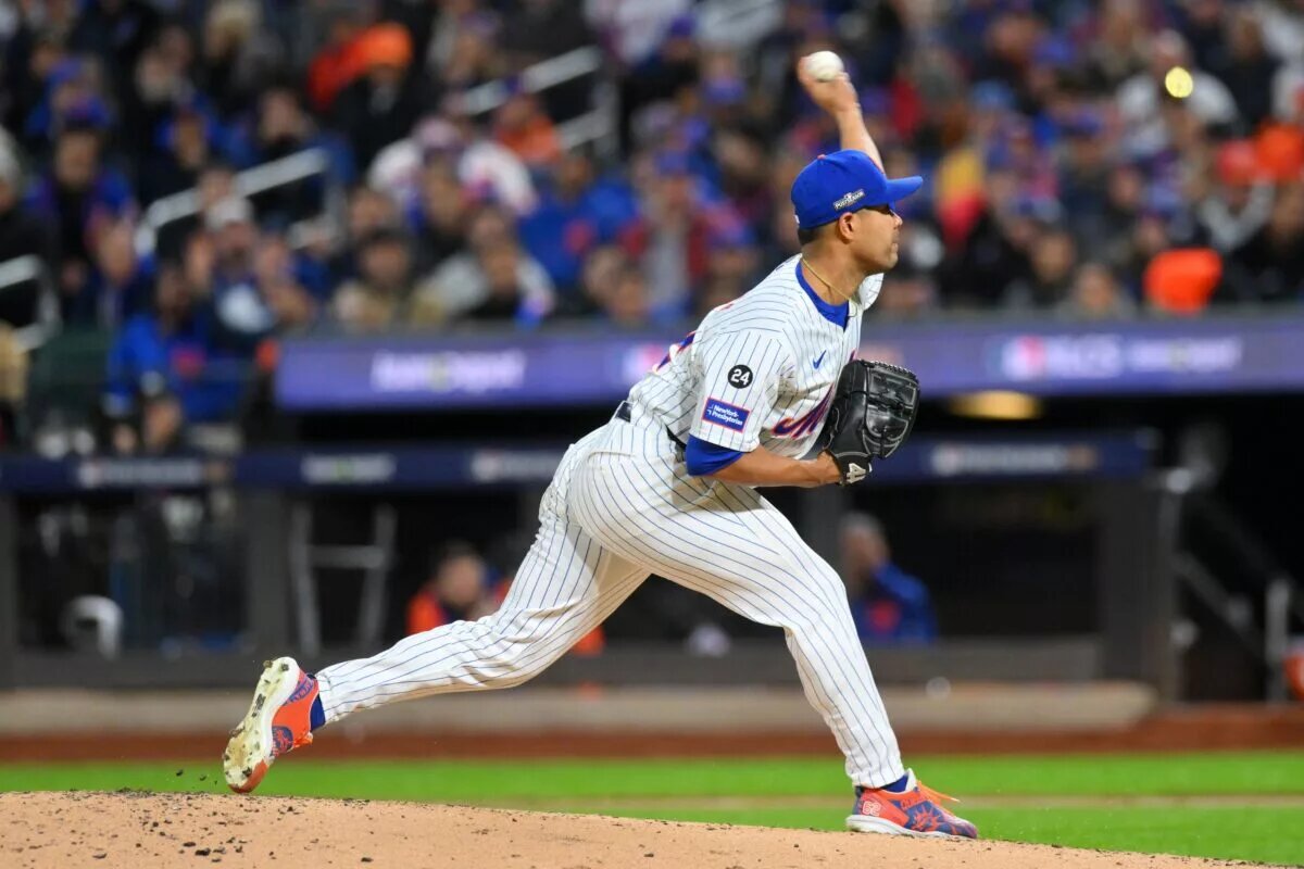 José Quintana's name has been heavy in recent discussions among Toronto sports media as being a potential fit for the Blue Jays rotation.
