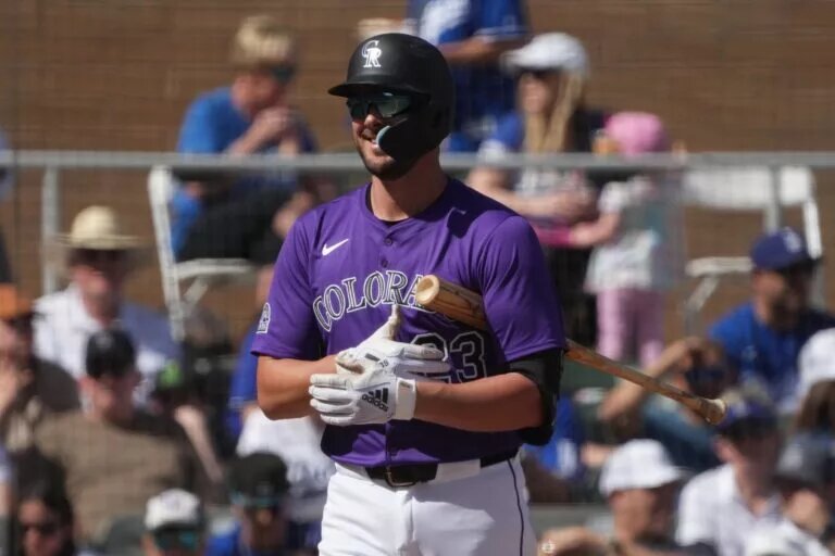 Kris Bryant's hopes for a bounceback season are among the early narratives in Rockies spring training.