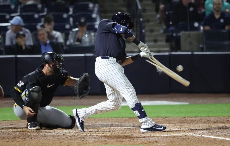 Dominic Smith is improving his chances at a roster spot on the Yankees with a strong spring training.