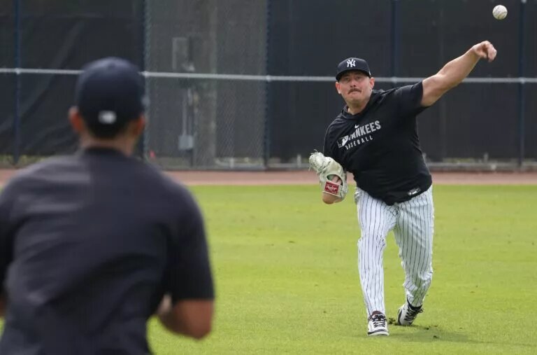 The Yankees have signed Tyler Matzek to a major league deal, adding a second lefty to the bullpen.