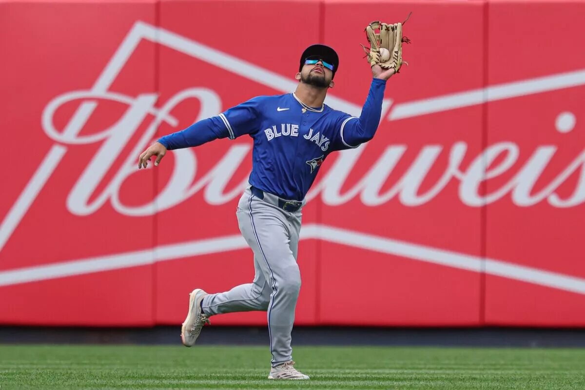 The Blue Jays decided to call up outfielder Jonatan Clase ahead of their doubleheader against the Yankees on Sunday.