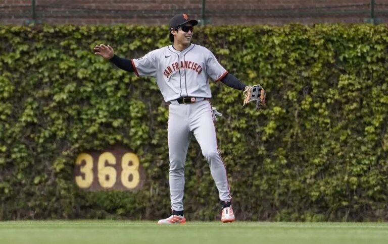Jung Hoo Lee is coming into his own in his second season with the Giants.