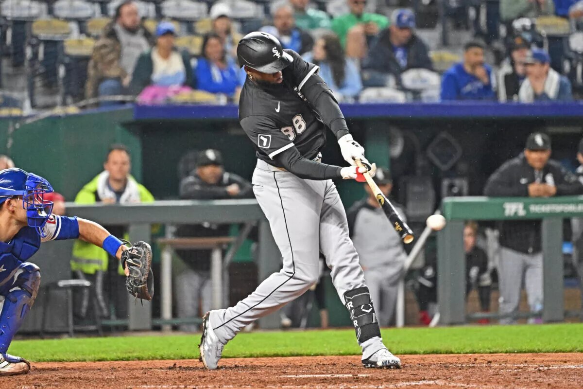 A Luis Robert Jr. trade makes sense for the White Sox