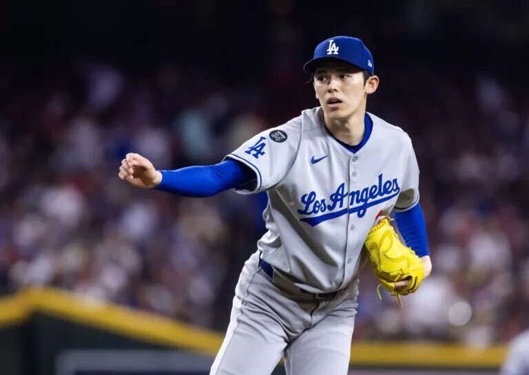 Roki Sasaki will take over the closer role for the Dodgers for the time being.