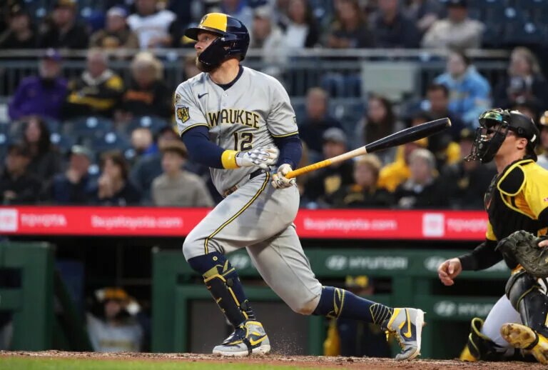 Rhys Hoskins made his return to the Brewers active roster earlier this week.