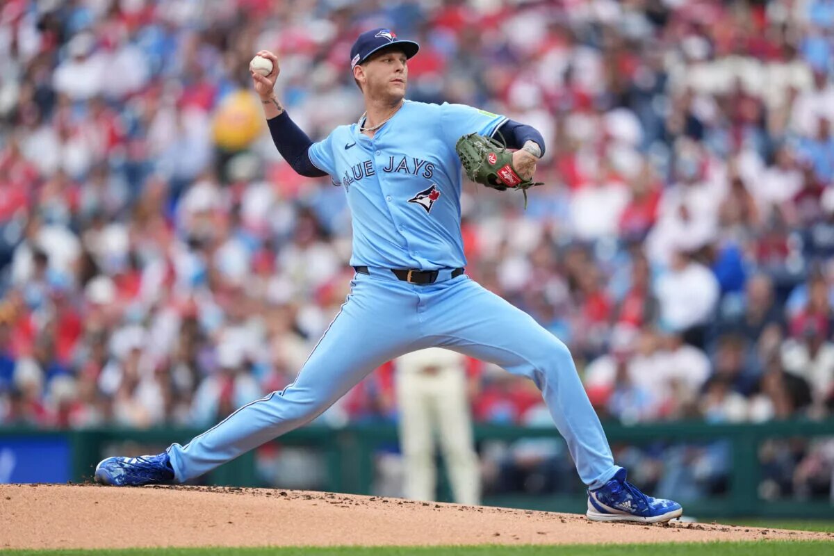 Bowden Francis is one Blue Jays player looking to bounce back from a subpar 2025.
