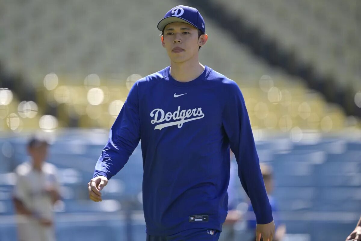 Dave Roberts says that Roki Sasaki will have to learn a third pitch to become a mainstay in the Dodgers rotation.
