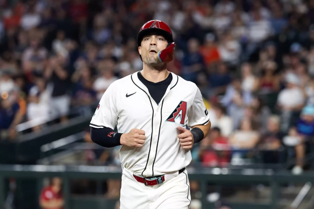 The Yankees have reportedly signed Randal Grichuk to a minor-league deal.