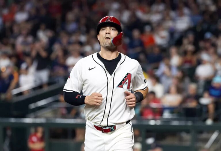 The Yankees have reportedly signed Randal Grichuk to a minor-league deal.