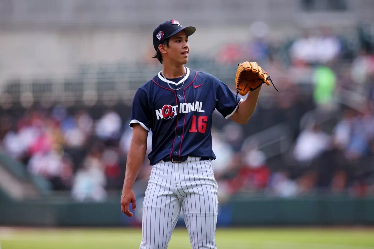 The Mets are calling up prospect Jonah Tong for his MLB debut on Friday.
