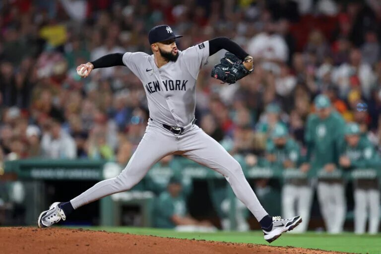The Mets have signed Devin Williams to a three-year deal, according to reports.