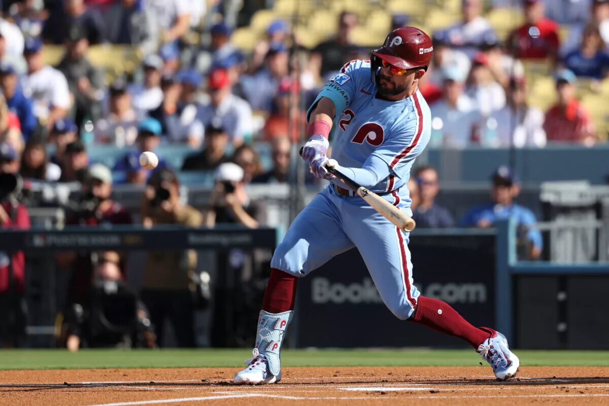 Kyle Schwarber's free agency decision will impact the Phillies' DH flexibility next season.