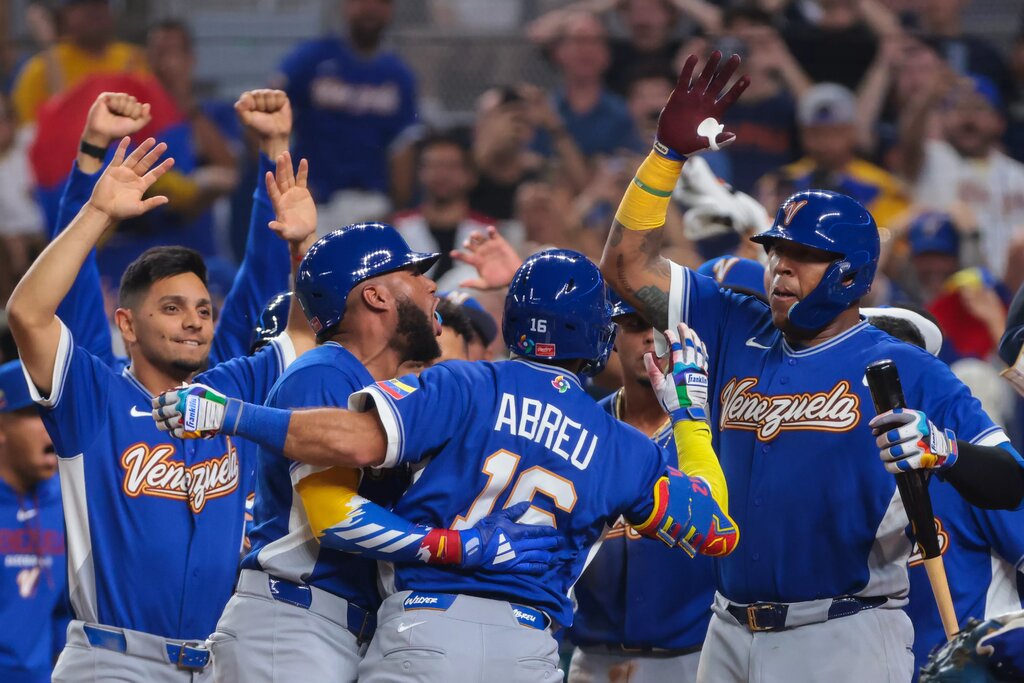 Wilyer Abreu has had an excellent WBC for Team Venezuela.