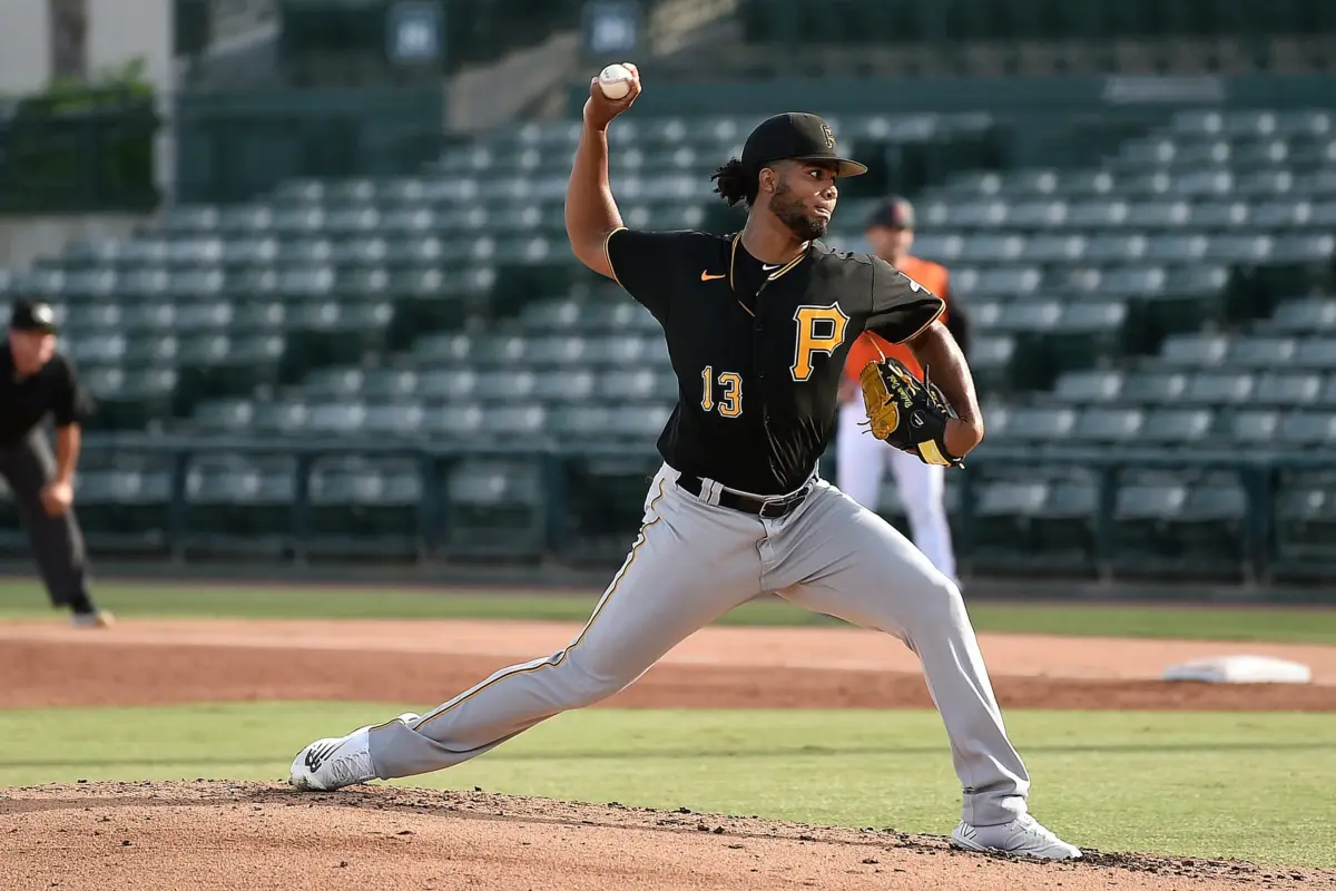 (FCL) Pirates' Wilber Dotel, pitching.