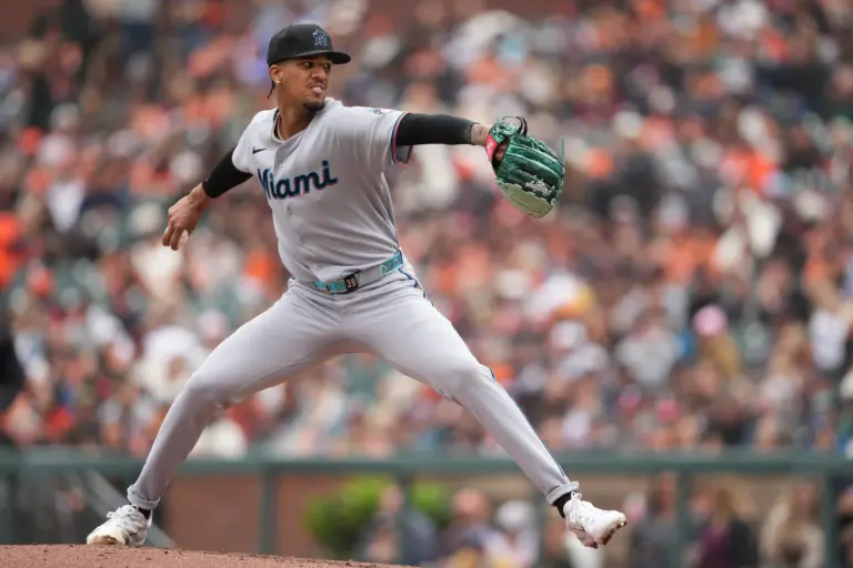 iami Marlins starting pitcher Eury Perez (39) throws a pitch against the San Francisco Giants