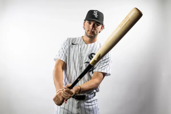 Report: White Sox Call Up Infielder Gonzalez After Murakami Injury