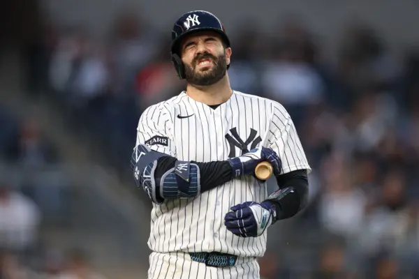 Austin Wells’ Offensive Slump is Forcing the Yankees to Look for Catching Help