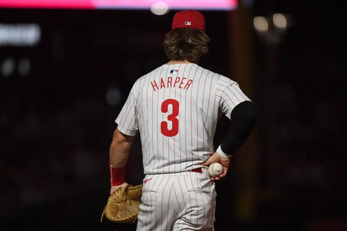 The Phillies critical choice regarding the position Bryce Harper plays needs to be made soon to make the trade deadline plans clear.