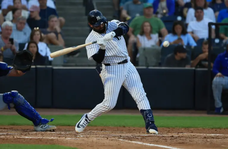 Yankees catcher Ali Sanchez (29) singles during the third inning against the Toronto Blue Jays at George M. Steinbrenner Field.