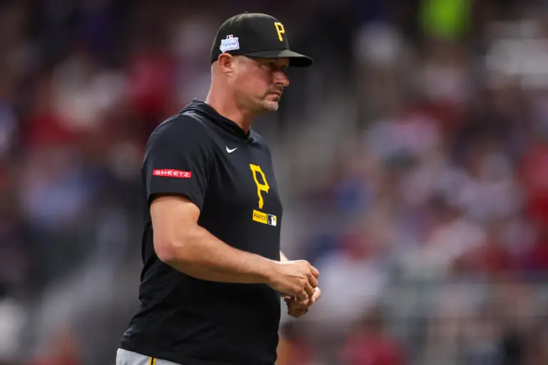 Pittsburgh Pirates manager Don Kelly making a pitching change against the Atlanta Braves during the fifth inning at Truist Park in Atlanta, Georgia on June 5, 2026.