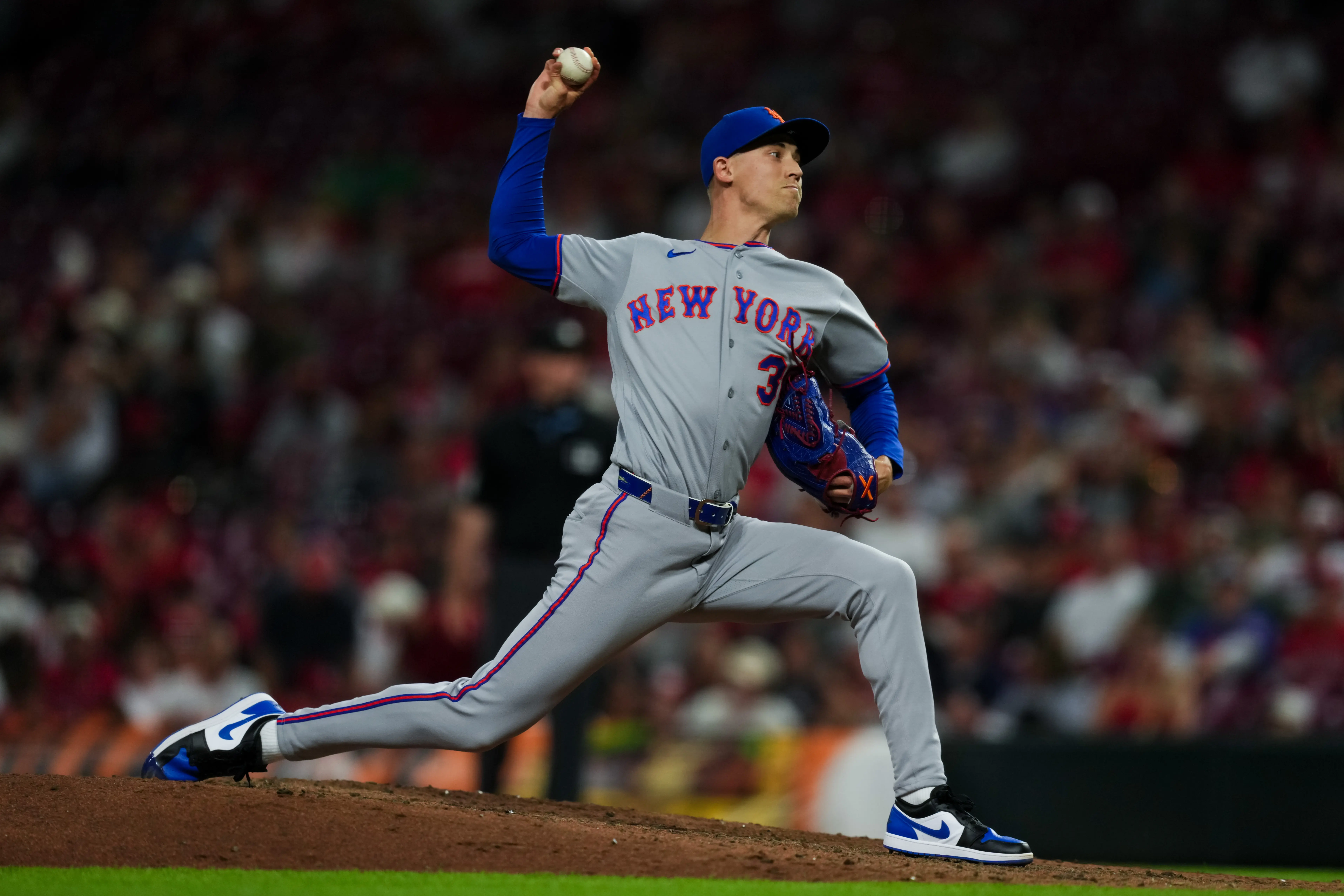 The St. Louis Cardinals should consider trading for and reuniting with Luke Weaver.
