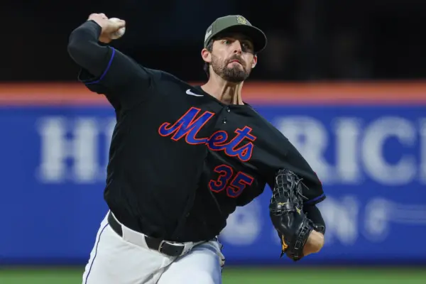 The Clock Is Ticking on the Mets’ Clay Holmes Decision