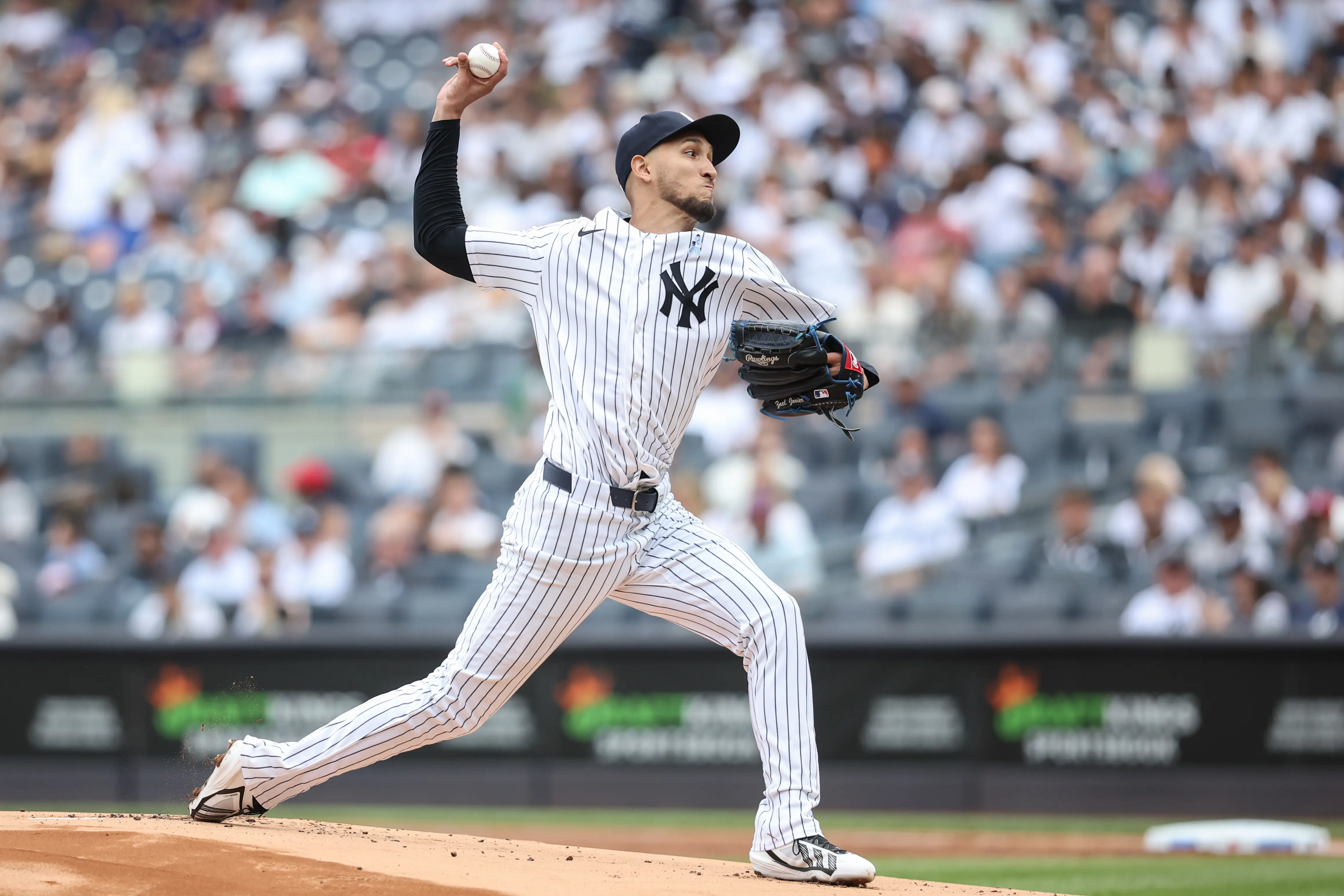 New York Yankees starting pitcher Elmer Rodriguez pitching vs the Cincinnati Reds.