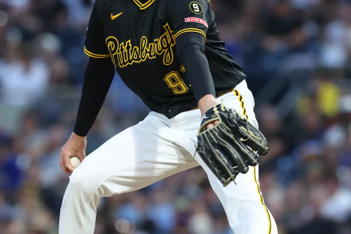 Pittsburgh Pirates reliever Ron Marinaccio pitching vs the Chicago Cubs. This is his first outing with Pittsburgh after the Ron Marinaccio trade between the Pirates and San Diego Padres.