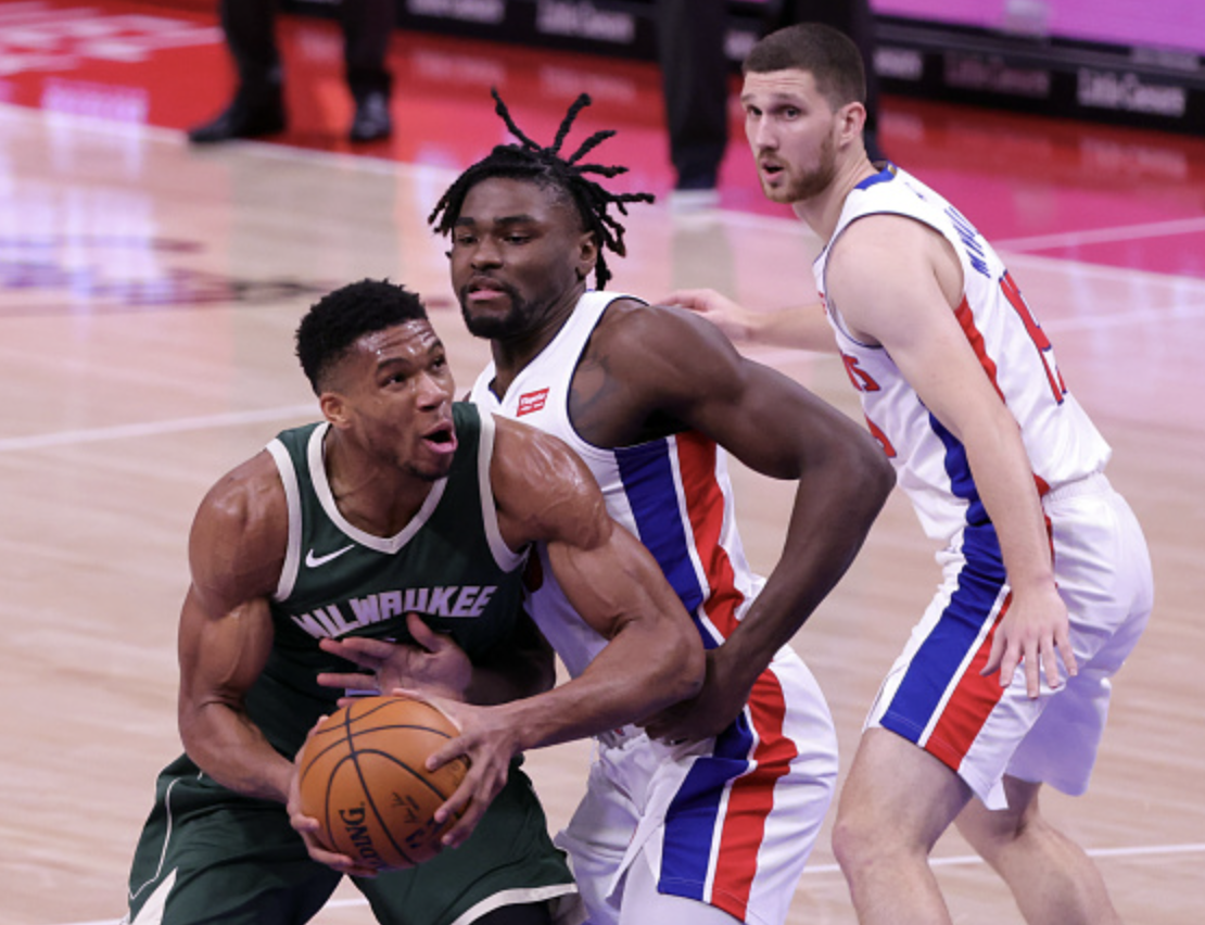 Zach Lowe: Celtics' defense 'maybe the best defense I've ever seen