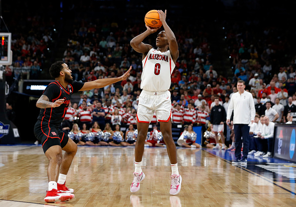 Arizona Basketball Star Bennedict Mathurin declares for 2022 NBA Draft