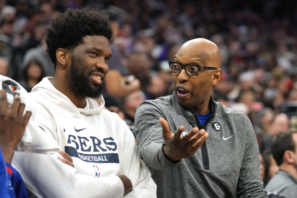 Is Sam Cassell the right head coach for the Houston Rockets?