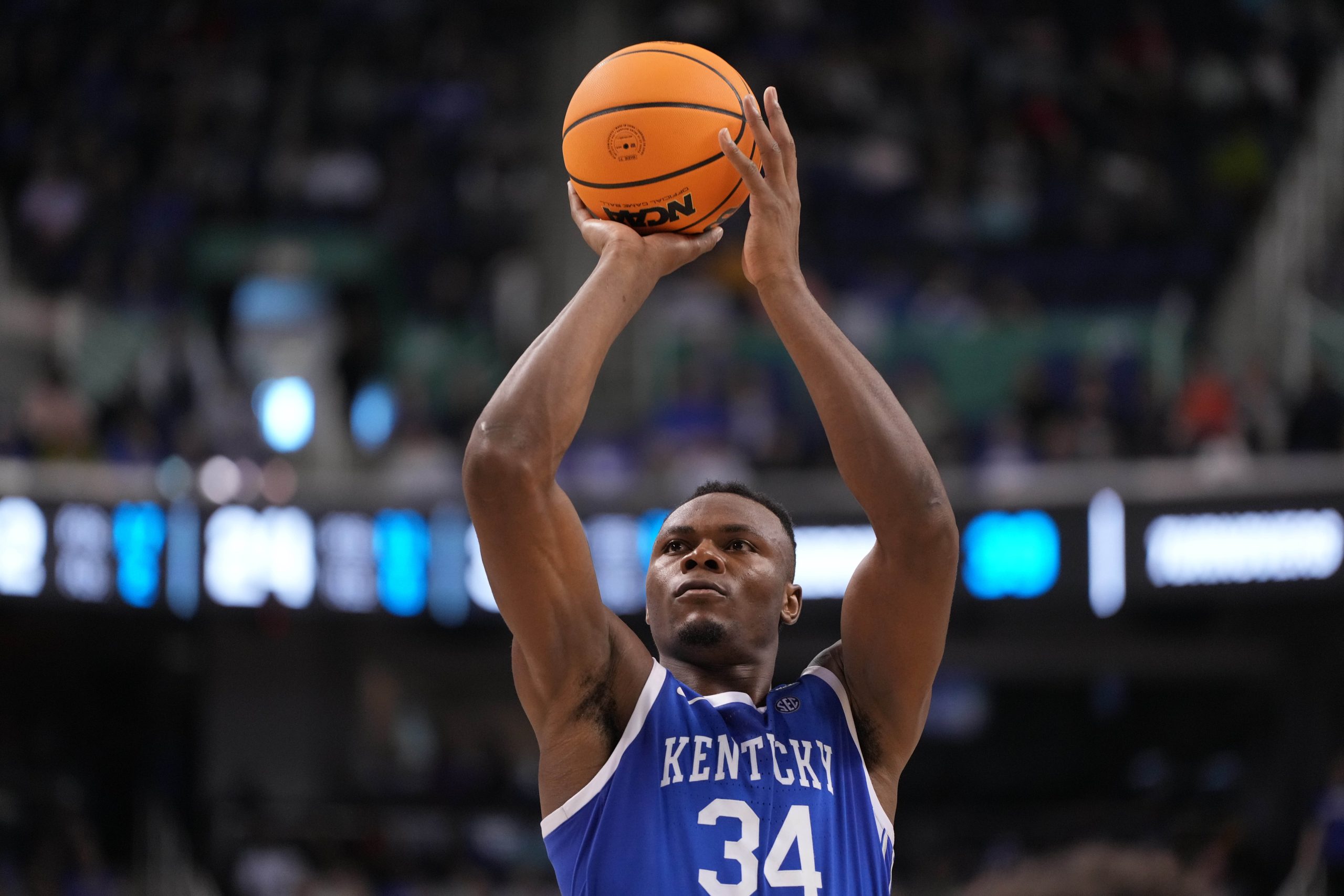 Oscar Tshiebwe headlines the Lakers draft workouts